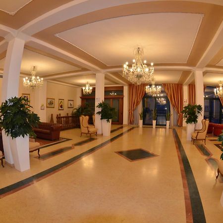Grand Hotel Montesilvano&Residence Exterior foto