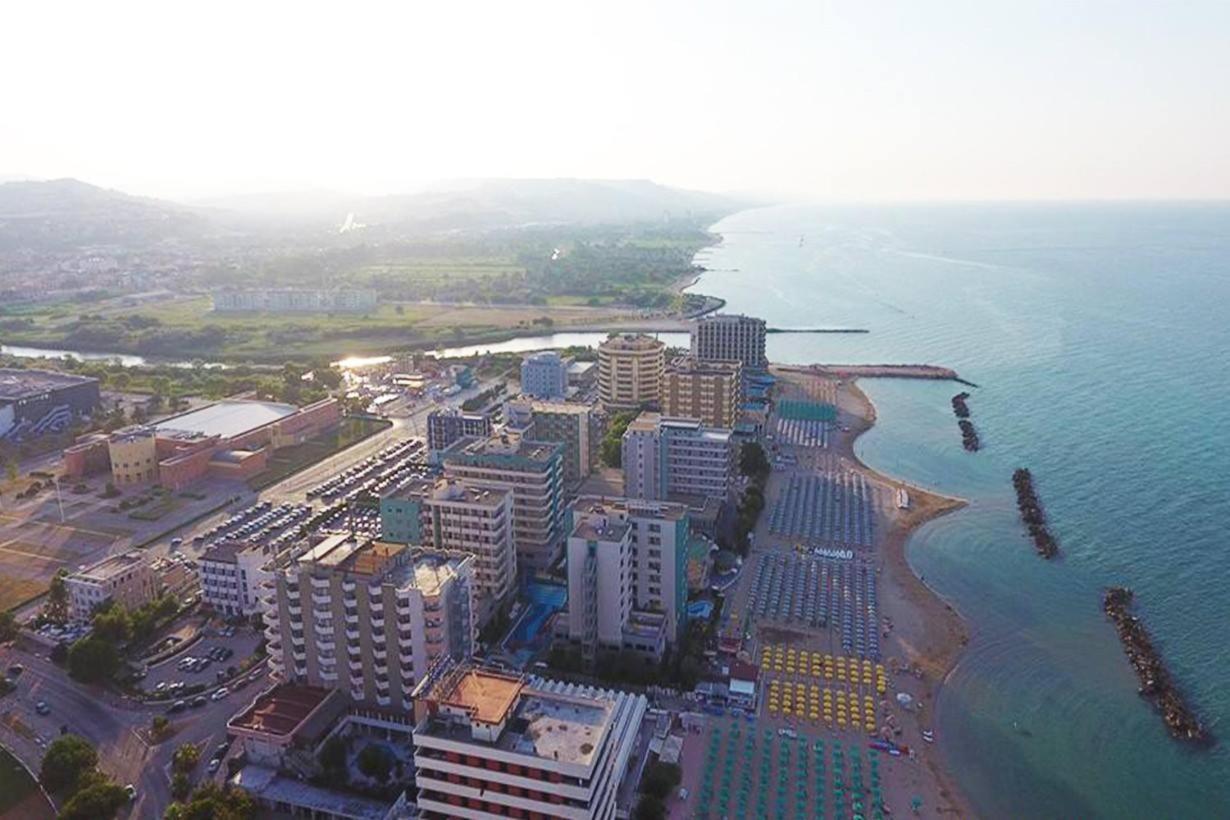 Grand Hotel Montesilvano&Residence Exterior foto
