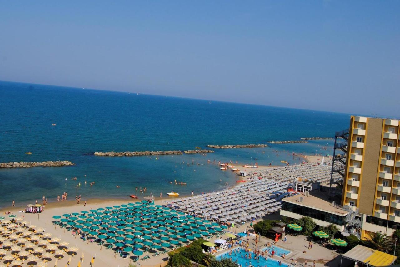 Grand Hotel Montesilvano&Residence Exterior foto